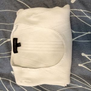 Banana Republic size medium l.s sweater